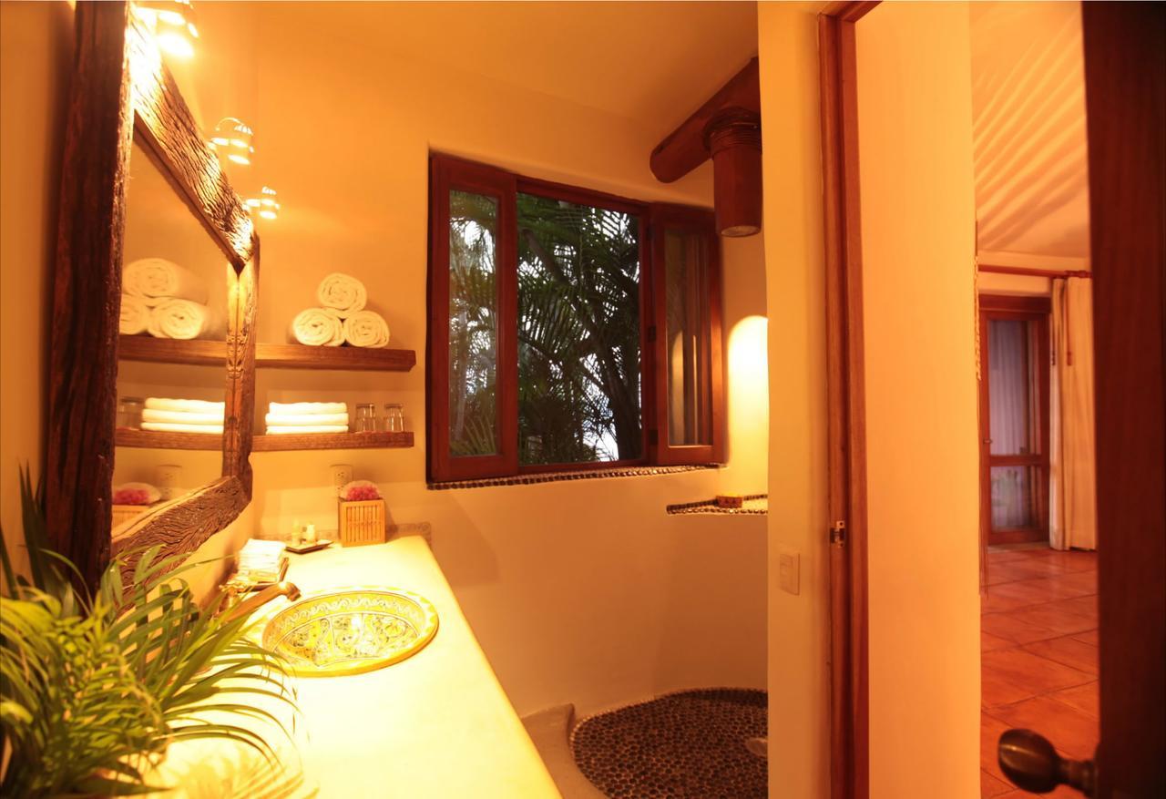 Amuleto Hotel Ixtapa  Eksteriør billede